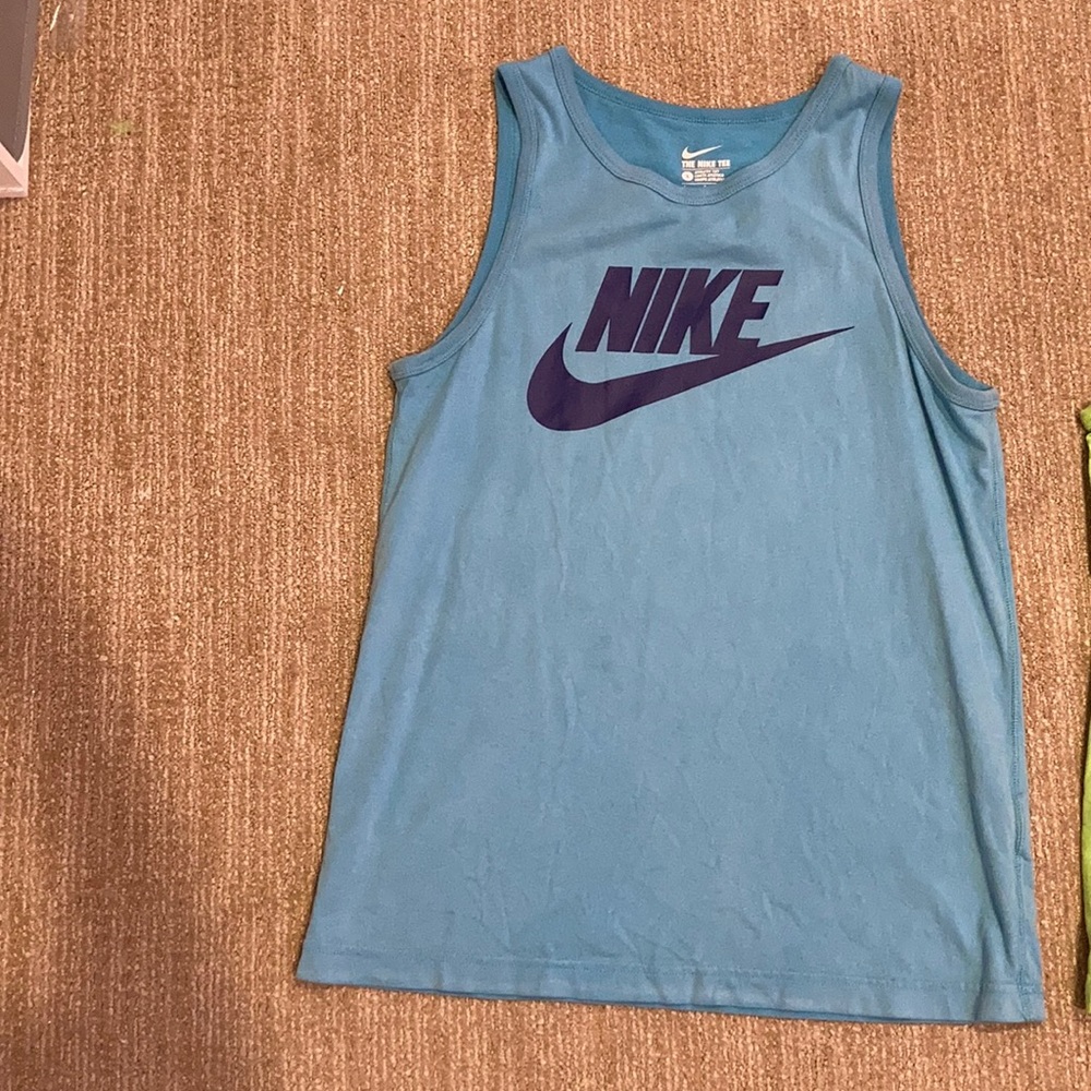 Nike muscle shirt